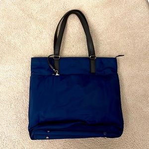 Lo and son blue laptop/work bag.